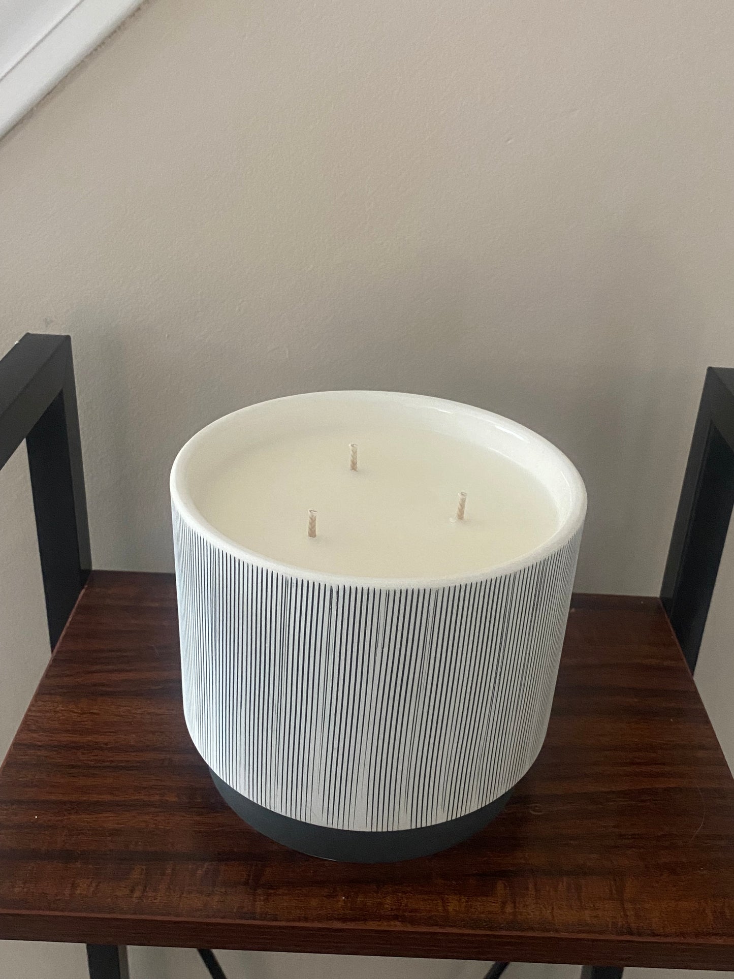 Cashmere Musk Scented Candle